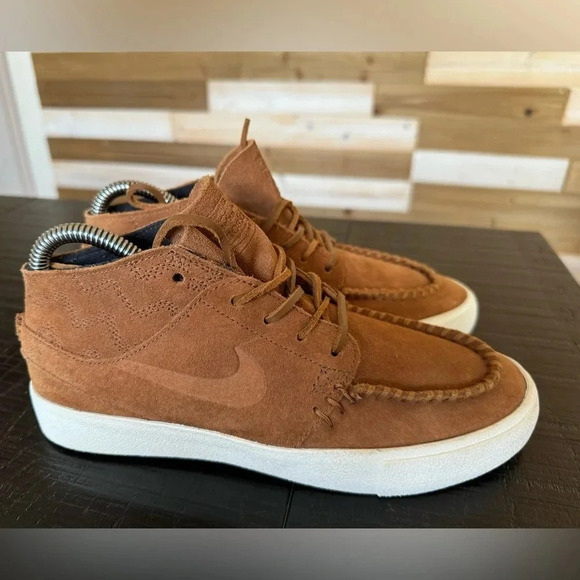 Size 6 - Nike Zoom Stefan Janoski Crafted SB Mid Light British Tan - Picture 1 of 7